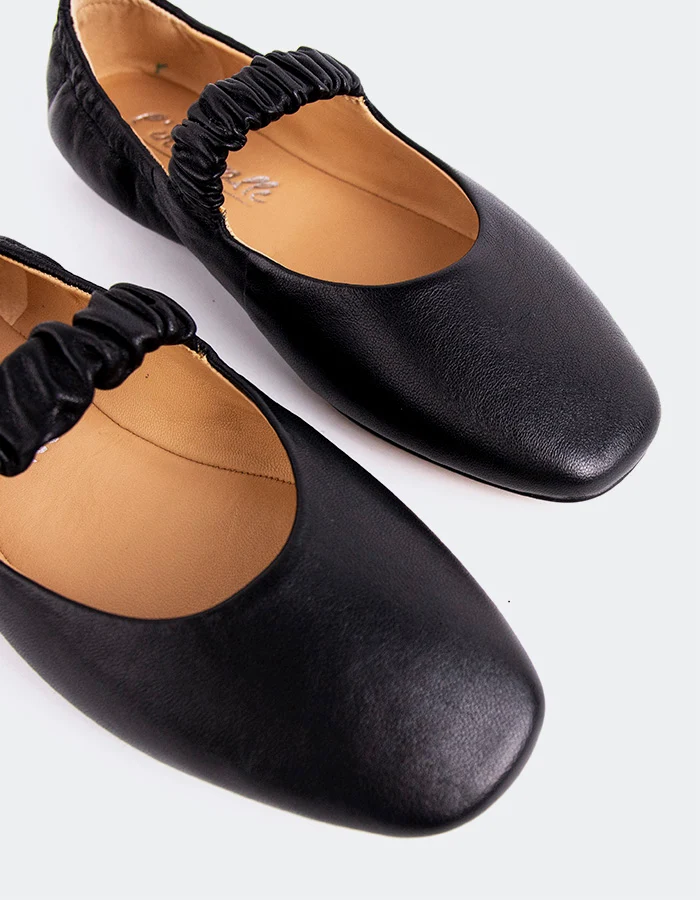 Miah Black Leather