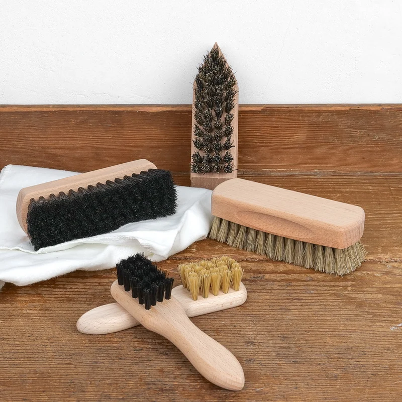 Set de 5 brosses à cirage