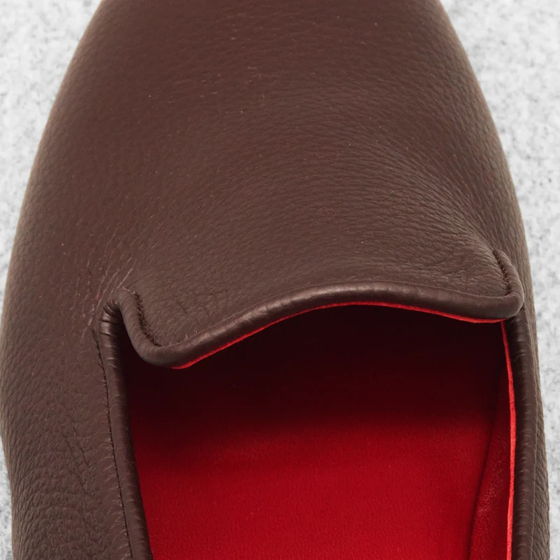 Chaussons marron foncé - Cuir grainé
