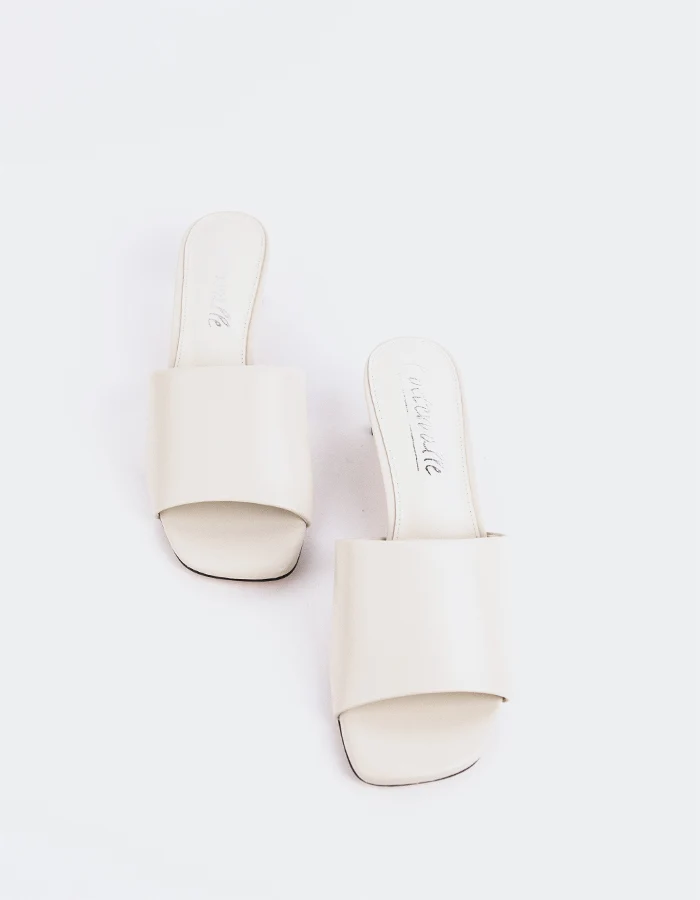 Kyanna Off White Leather