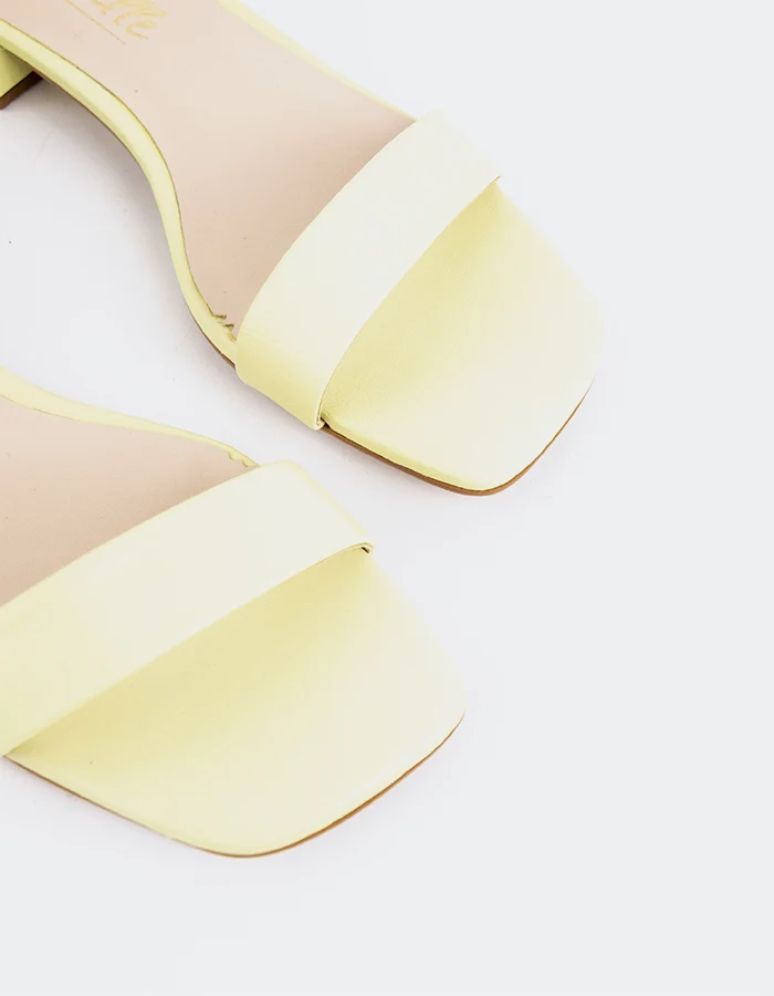 Yanna Light Yellow Leather
