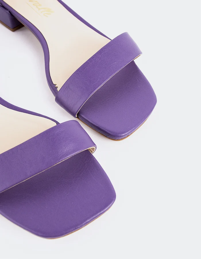 Yanna Purple Leather
