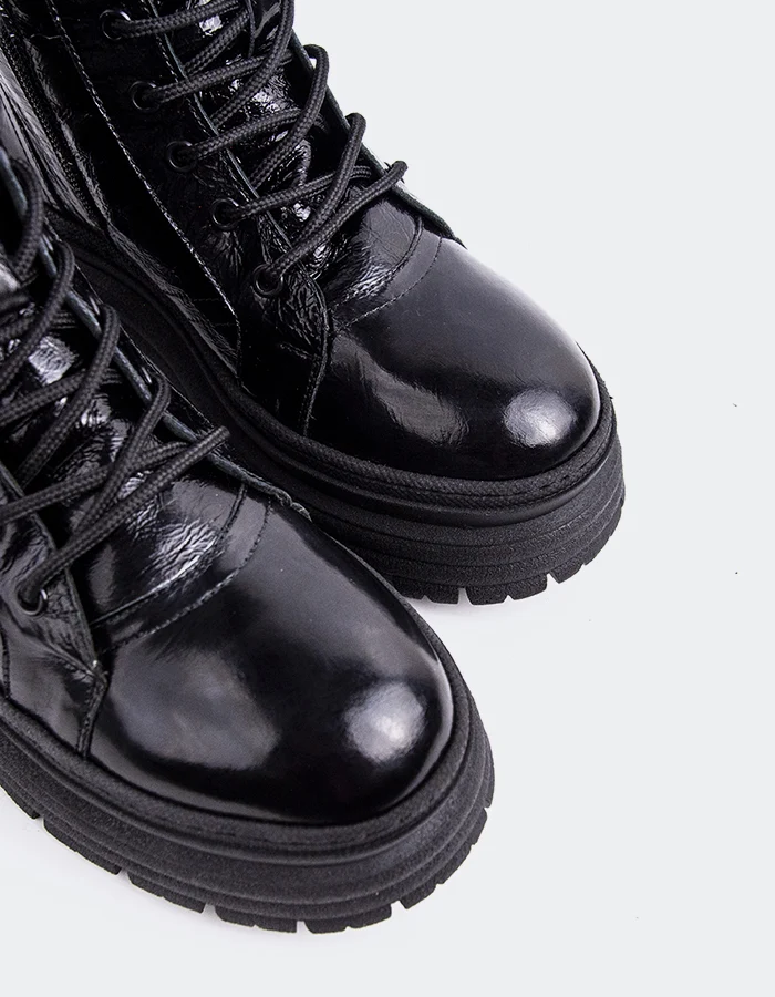 Eucles Black Patent