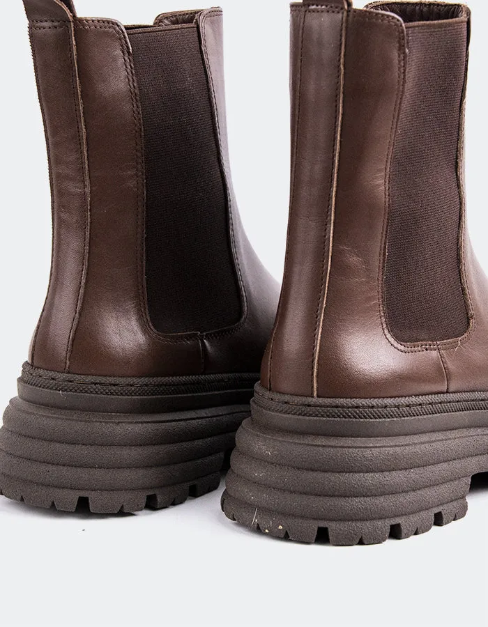 Lysandre Brown Leather