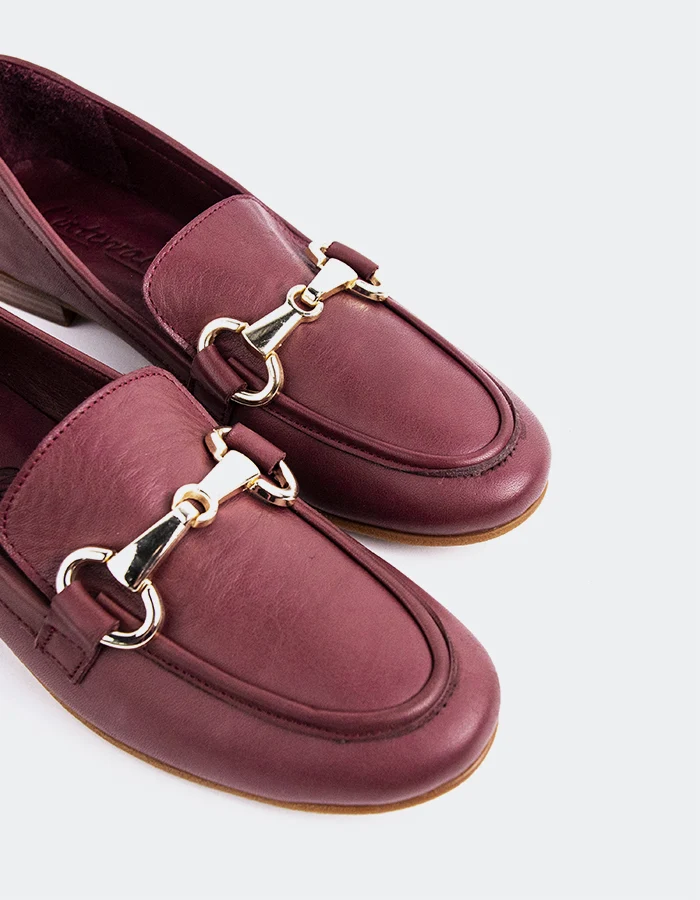 Inaya Burgundy Leather