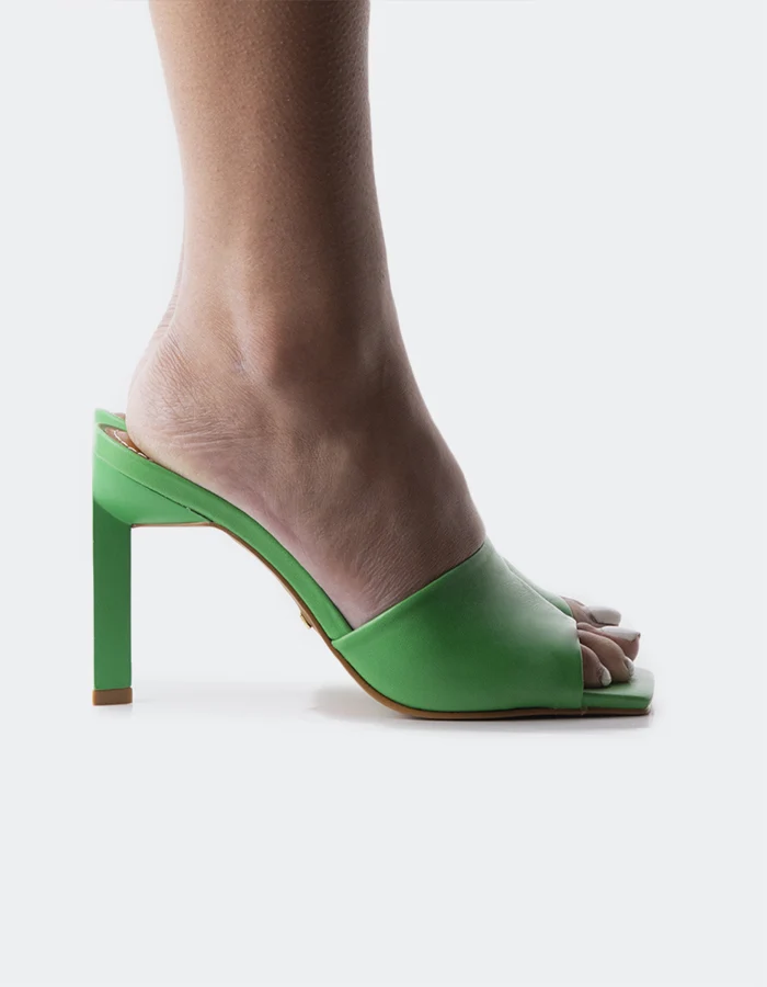 Malbec Green Leather