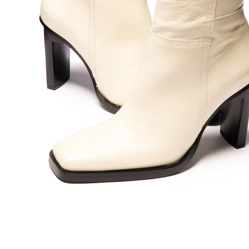 Hylan Off White Leather