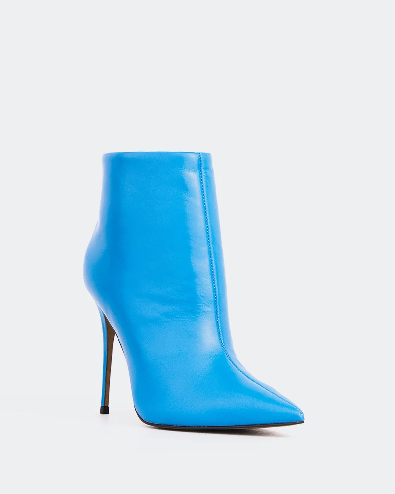 Beauty Blue Leather