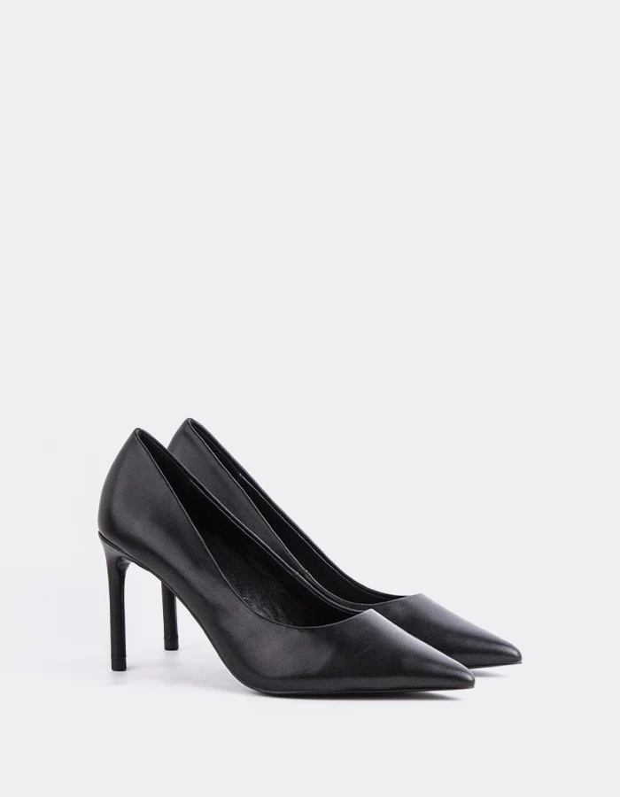 Borealis Black Leather