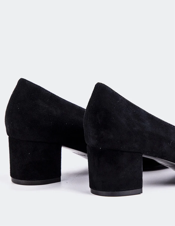 Raynan Black Suede