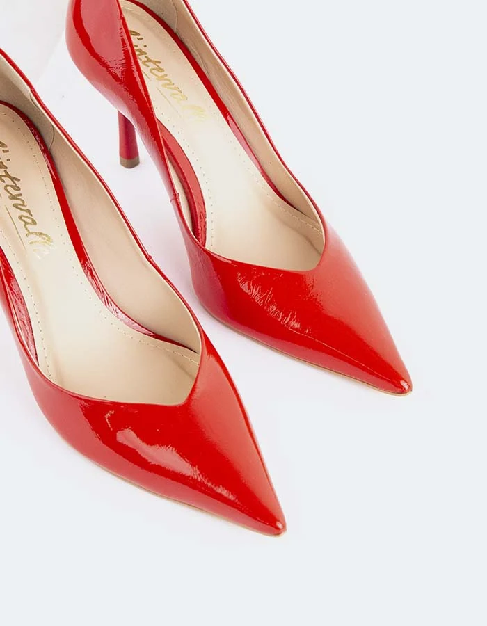 Liora Red Naplack