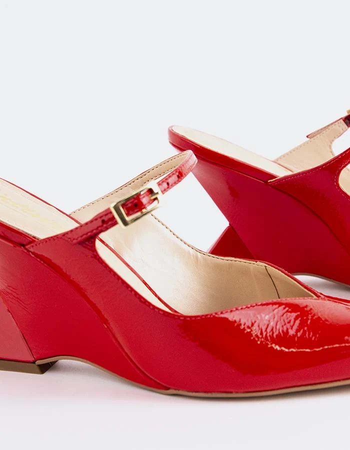 Creselle Red Naplack