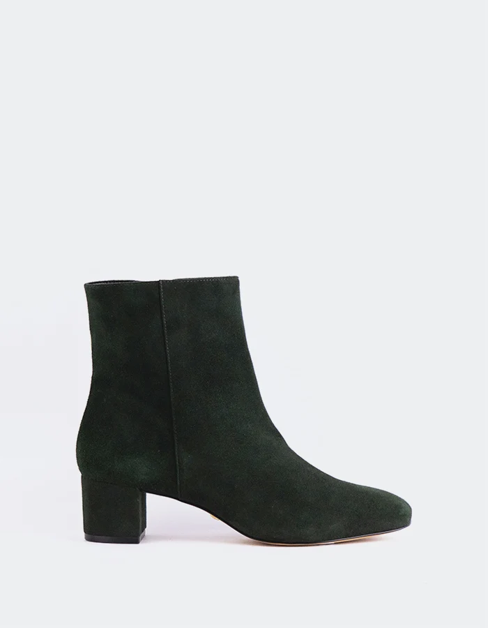 Gracyn Green Suede