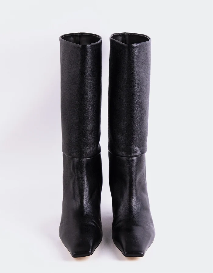 Renesme Black Leather