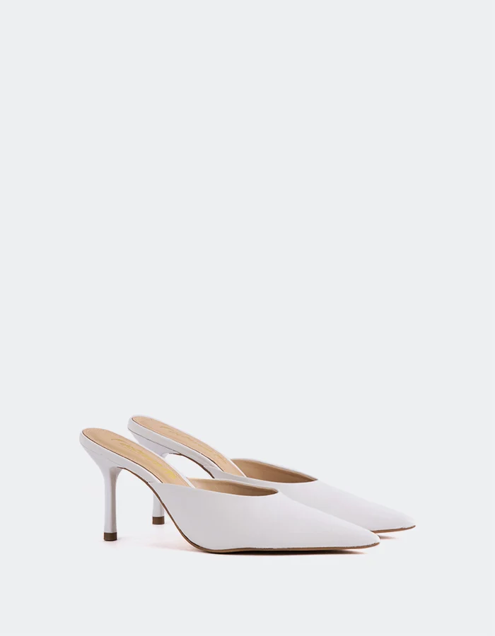 Carys White Leather