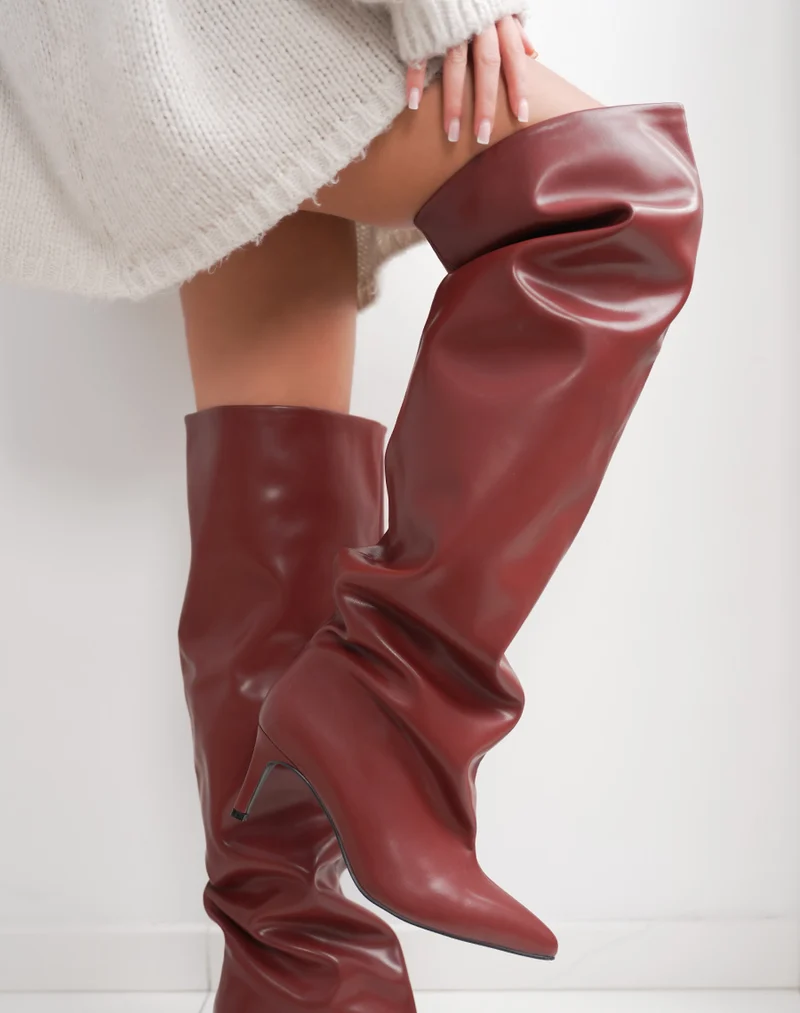 Cuissardes femme bordeaux élégantes à talon aiguille et bout pointu