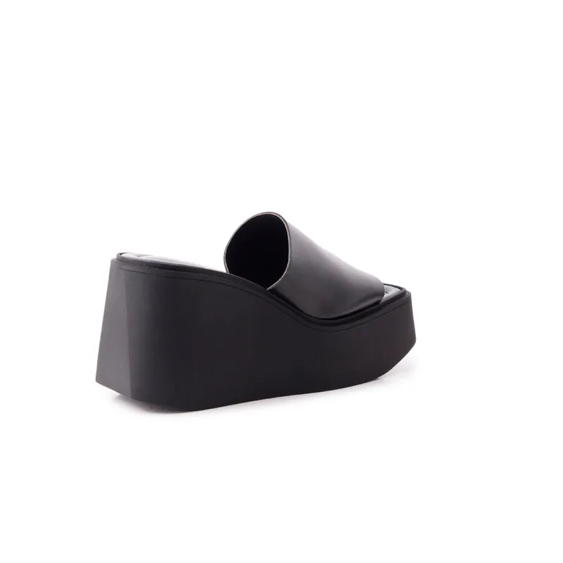 Rieti Black Leather