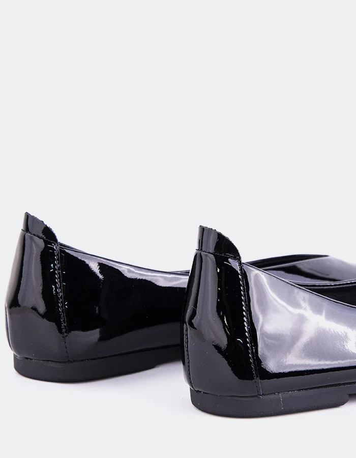 Scot Black Patent