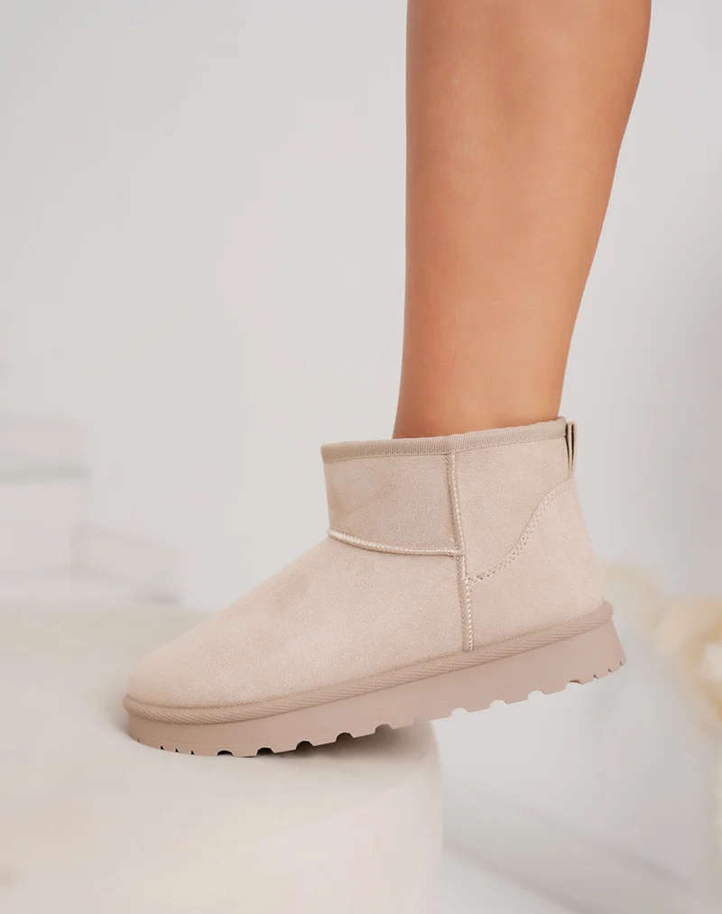 Bottines basses fourrées en suédine beige