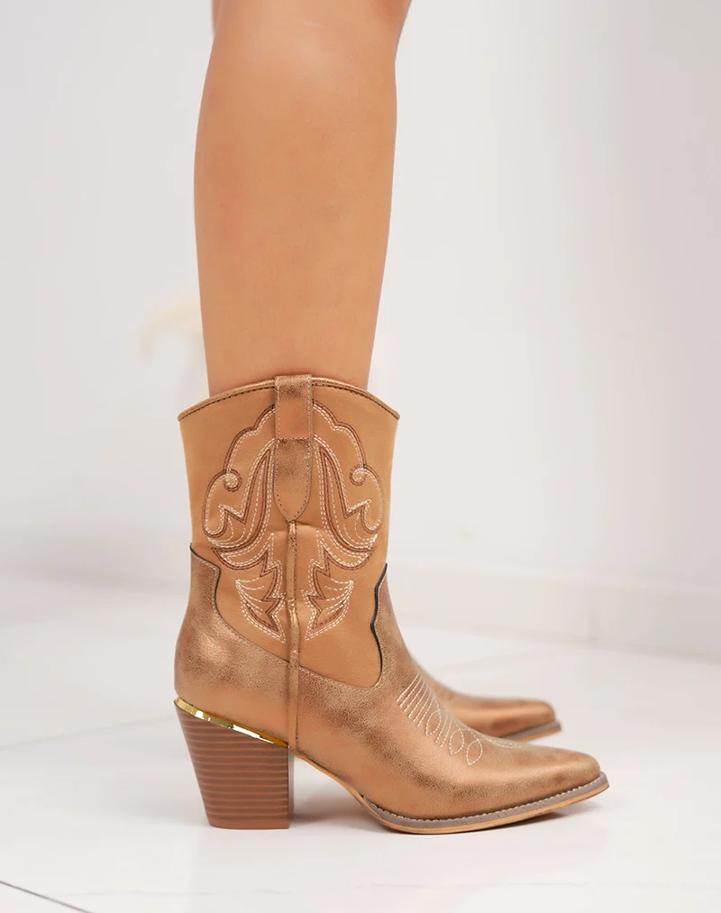 Bottines santiags camel à empiècements irisés