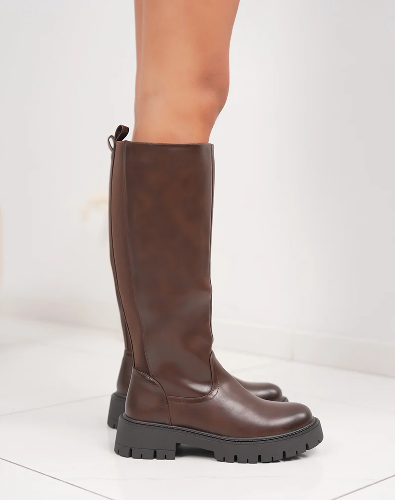 Bottes cavalières marron à semelle crantée