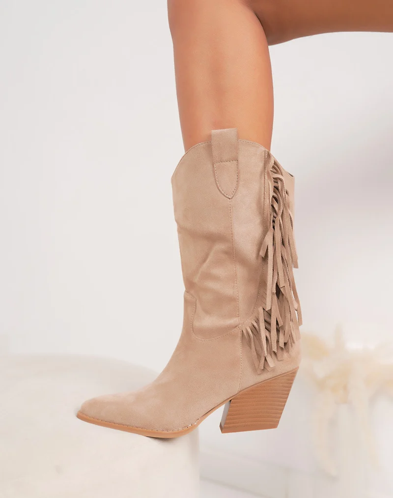 Bottines beiges à franges style santiags