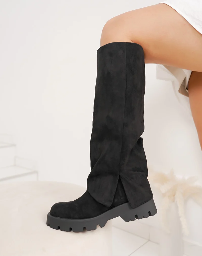 Bottes noires en suédine à semelle crantée