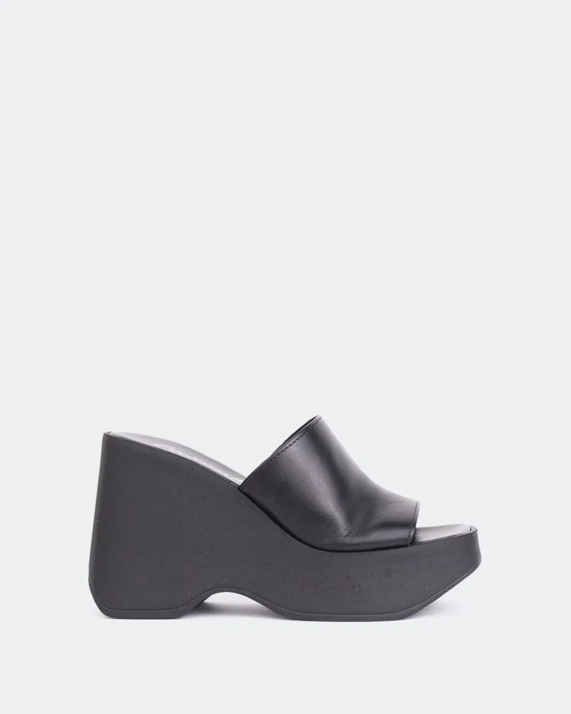 Moss Black Leather
