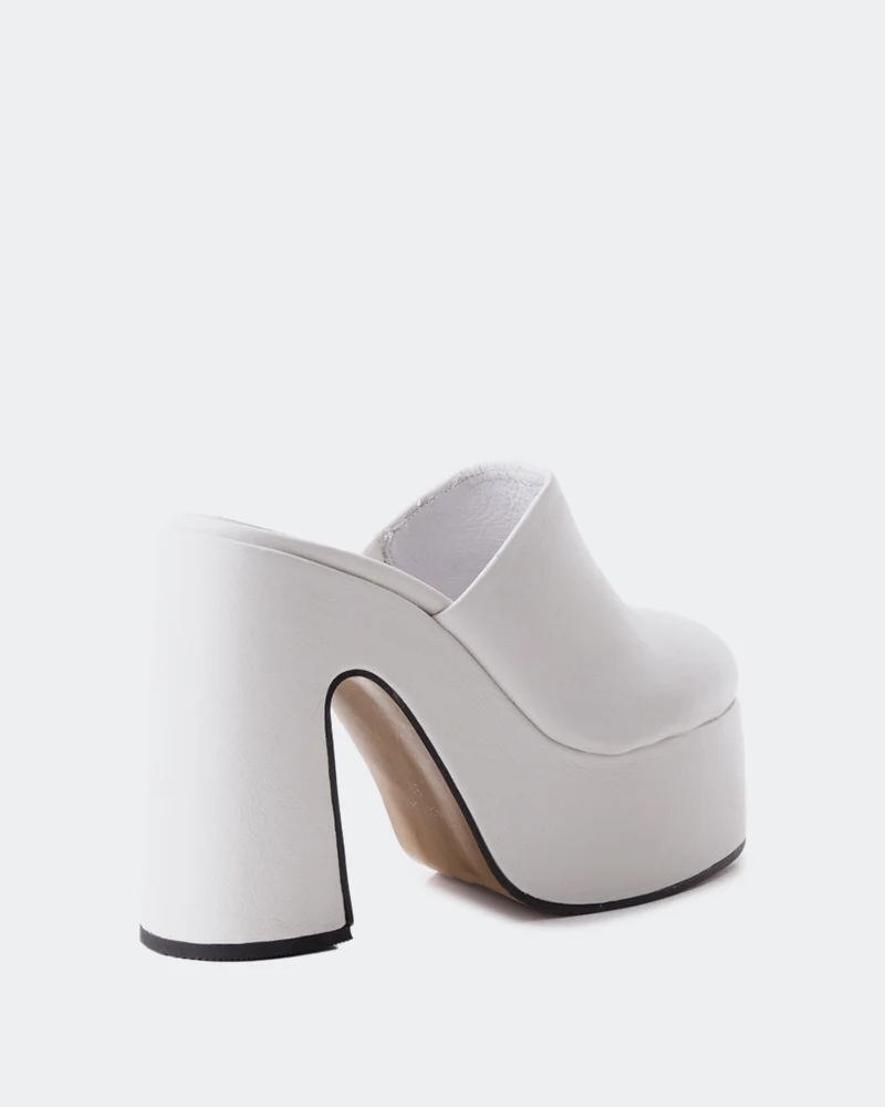 Muse White Leather