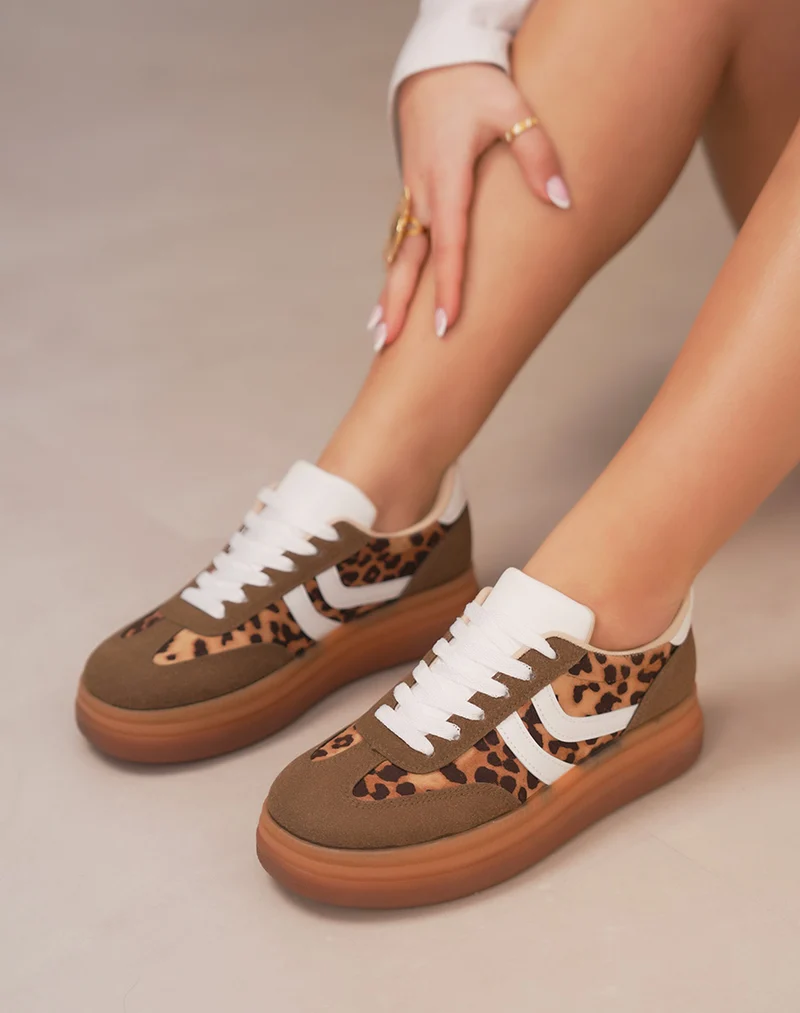 Baskets femme marron et léopard en suédine avec semelle plateforme tendance