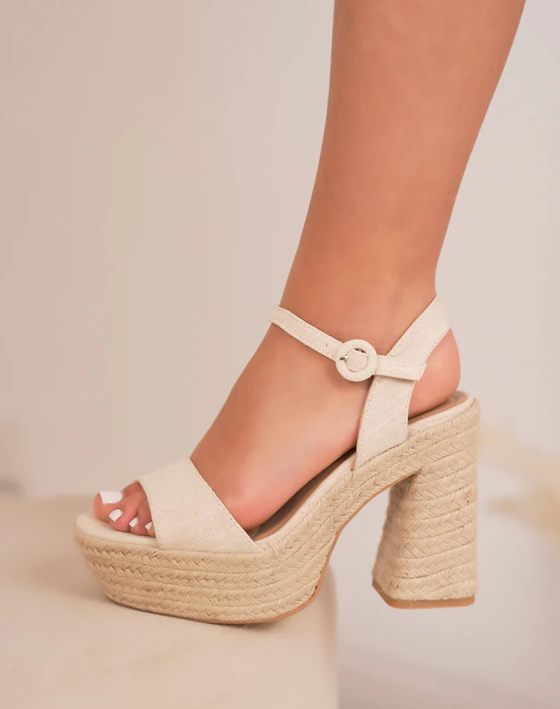 Sandales femme en jute beige tendance à talon haut et plate-forme naturelle