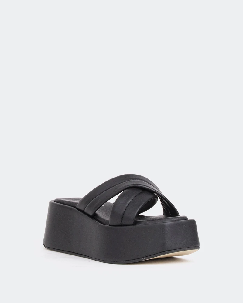Sacra Black Leather
