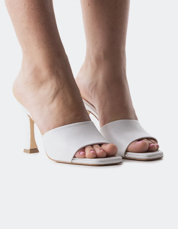 Bayamo White Leather