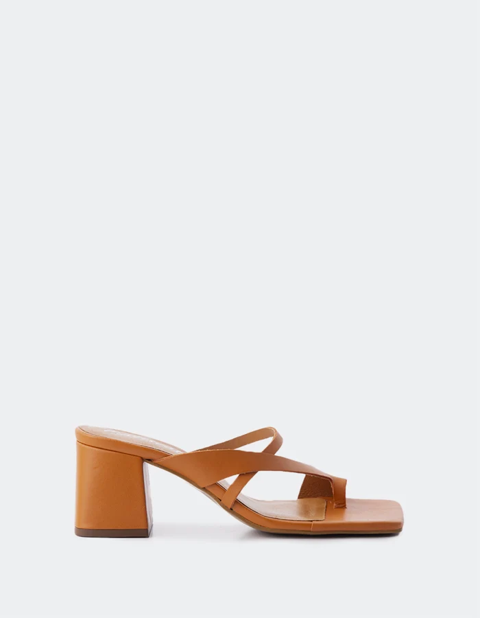 Barriada Orange Leather