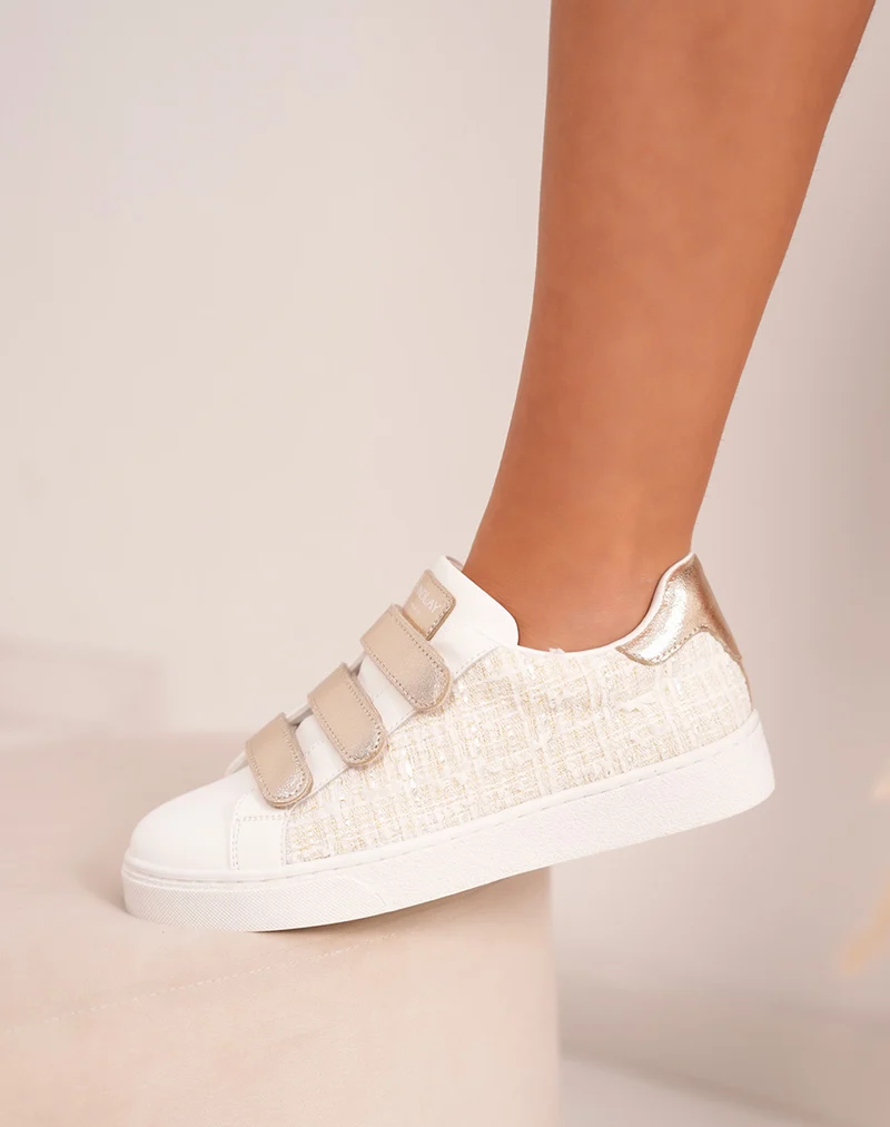 Baskets femme FINDLAY blanches à scratchs dorés et effet tissé élégant