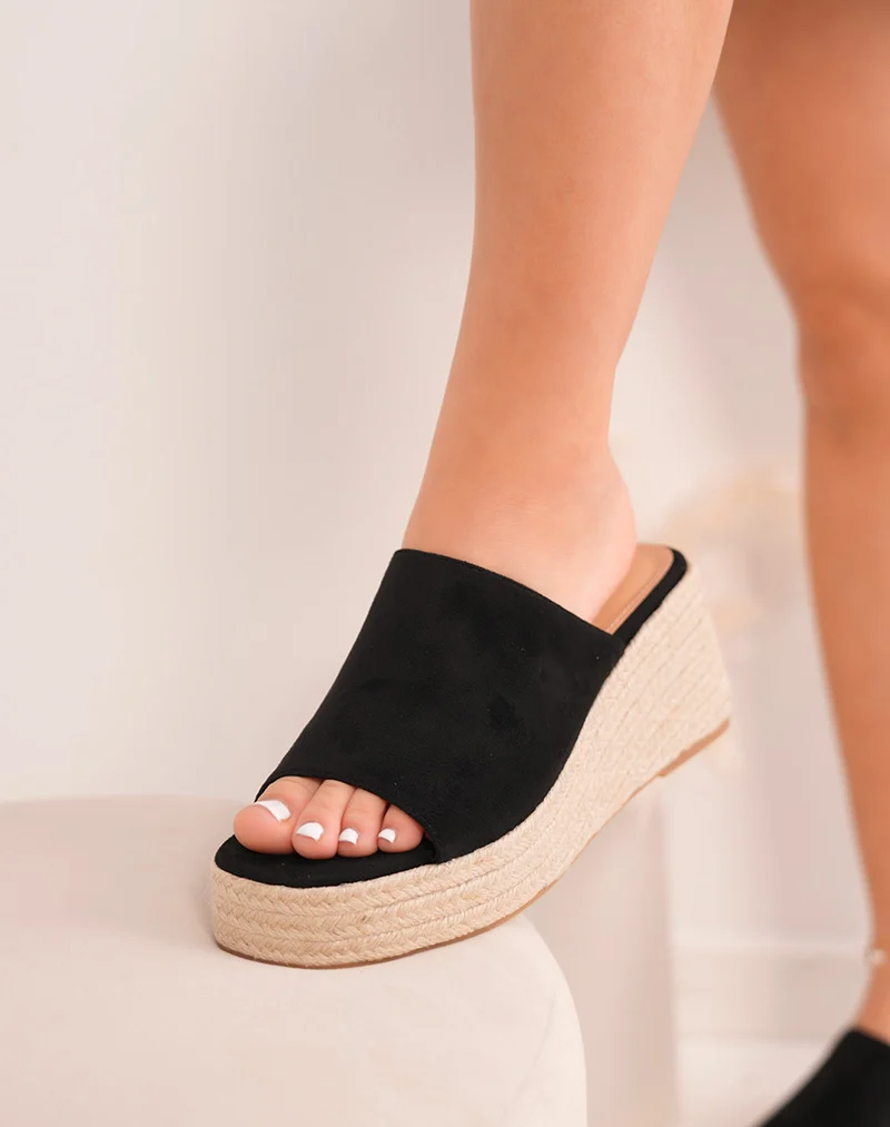 Mules FINDLAY femme en suédine noire à talon compensé brodé