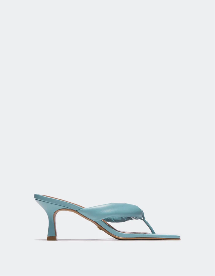 Gardenia Blue Leather