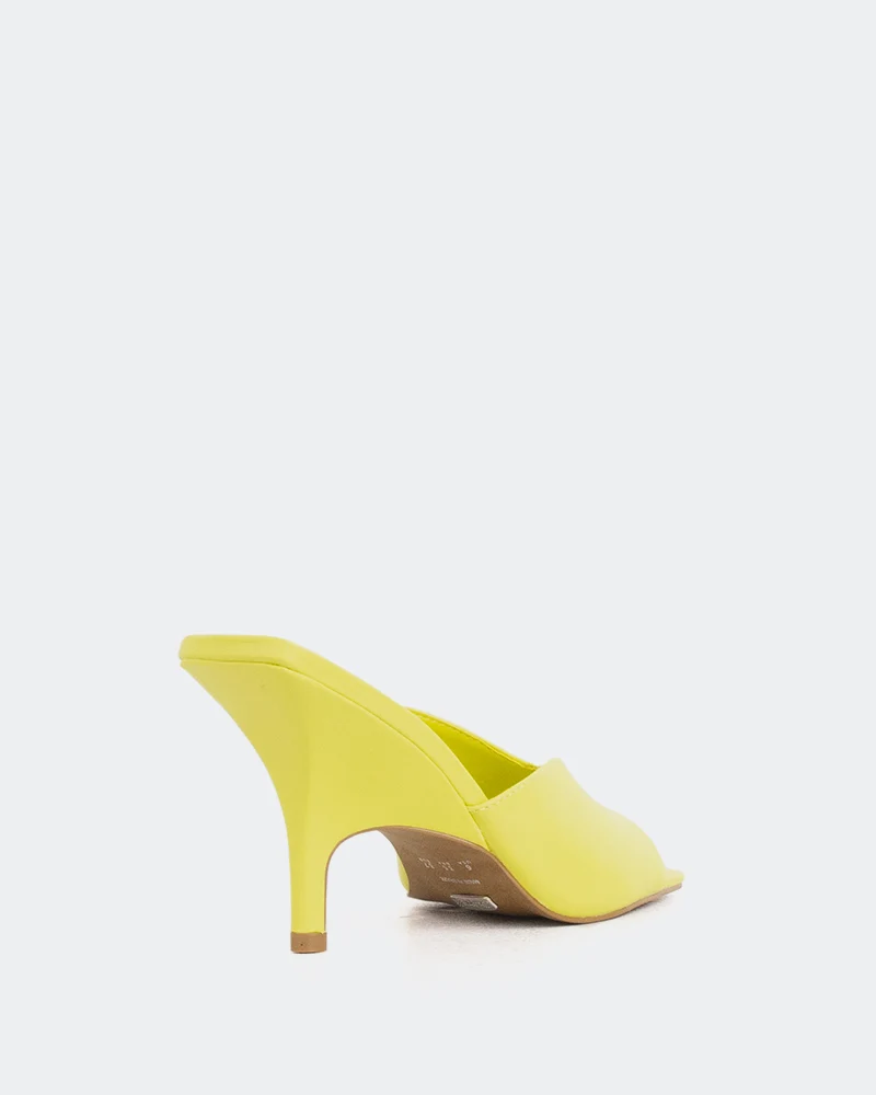 Caviana, Yellow Leather/Cuir Jaune