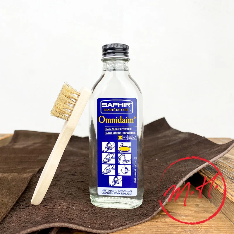 Nettoyant détachant daim