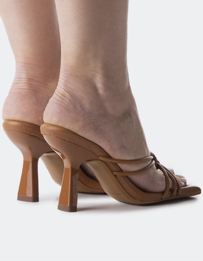Bia Tan Leather