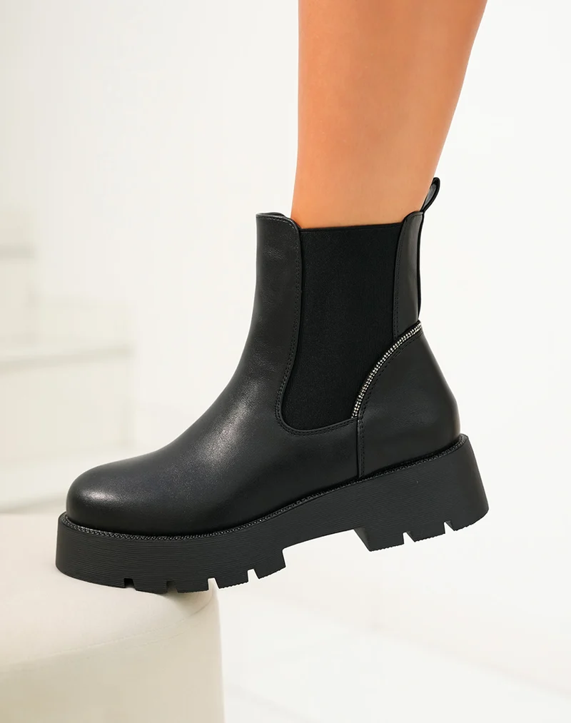 Bottines femme noires avec détail pailleté et semelle crantée