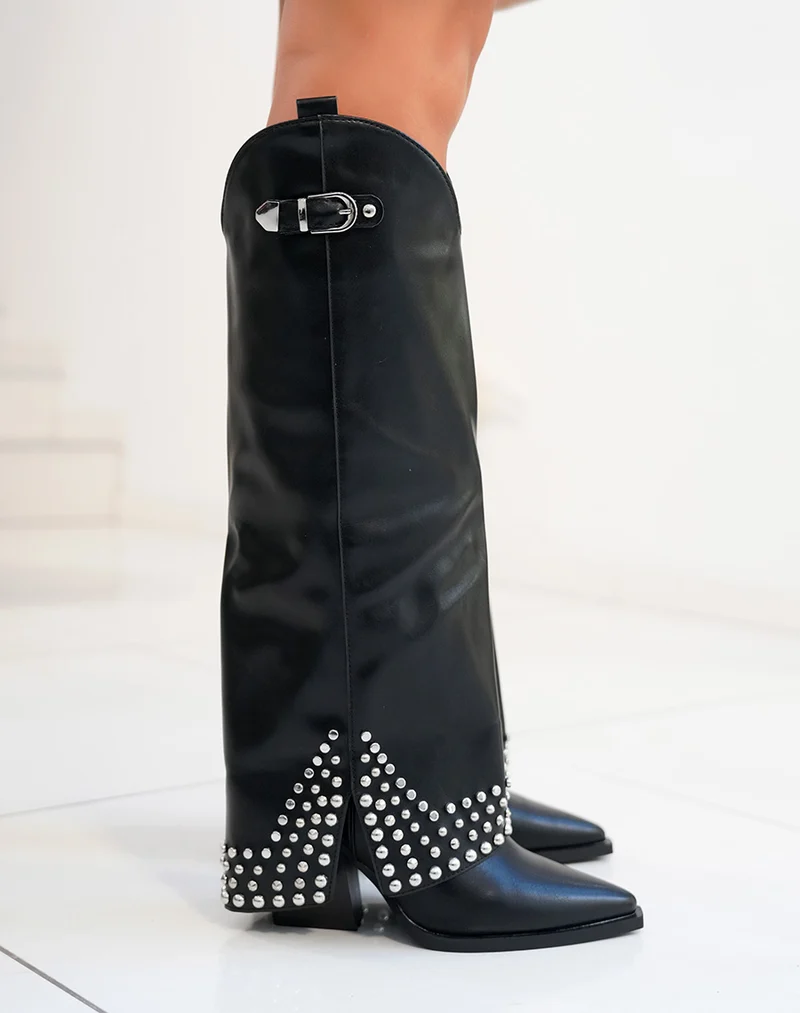 Santiags femme noires cloutées avec talon biseauté et tige haute