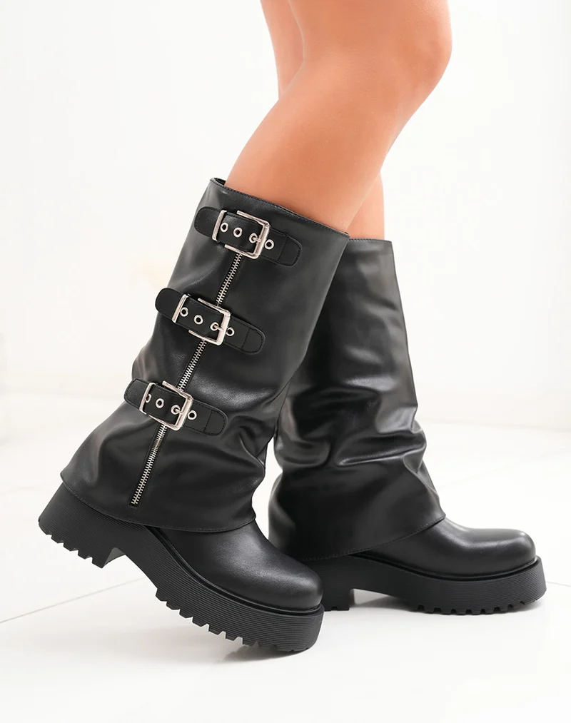 Bottes femme noires à boucles avec semelle crantée et plateforme
