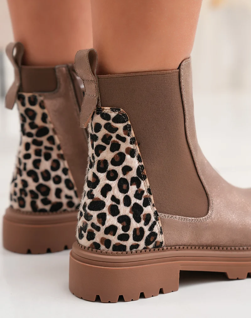Bottines femme taupe avec empiècement léopard et semelle crantée