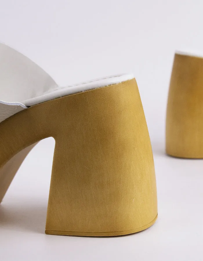 Vyronas White Leather