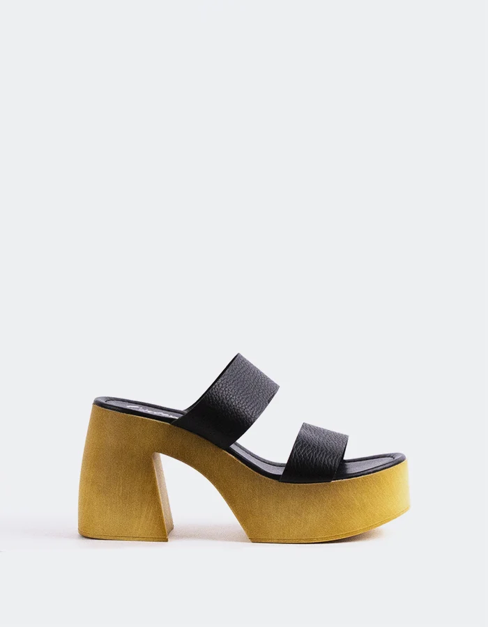 Vyronas Black Leather