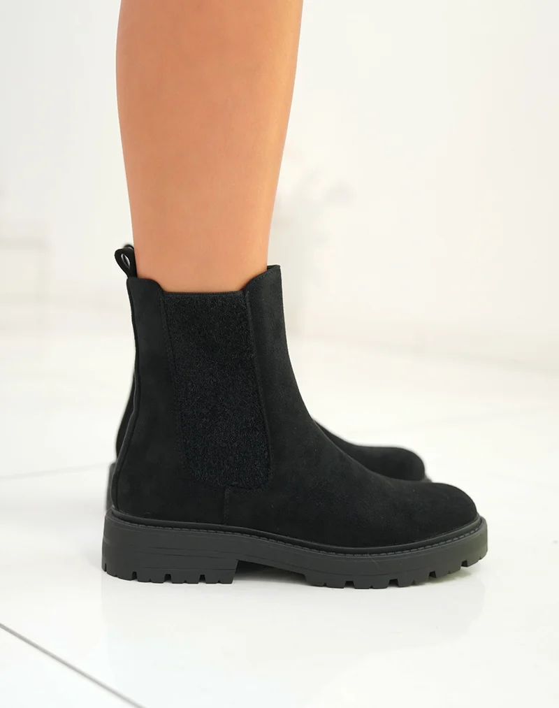 Bottines Noires Style Chelsea en Suédine pour Femme