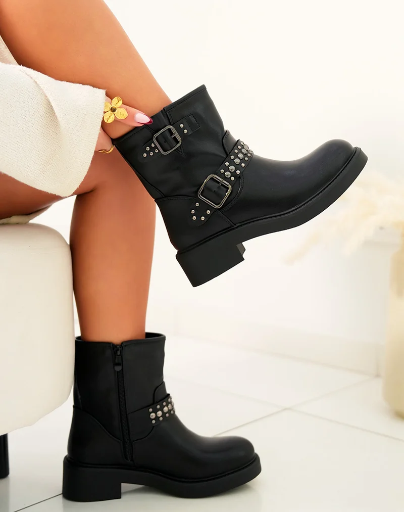 Bottines femme noires avec lanières argentées et petit talon