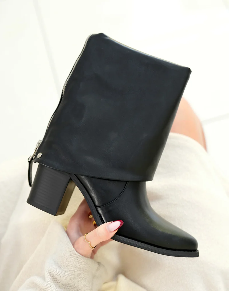 Bottines femme noires à revers avec bout pointu et talon épais