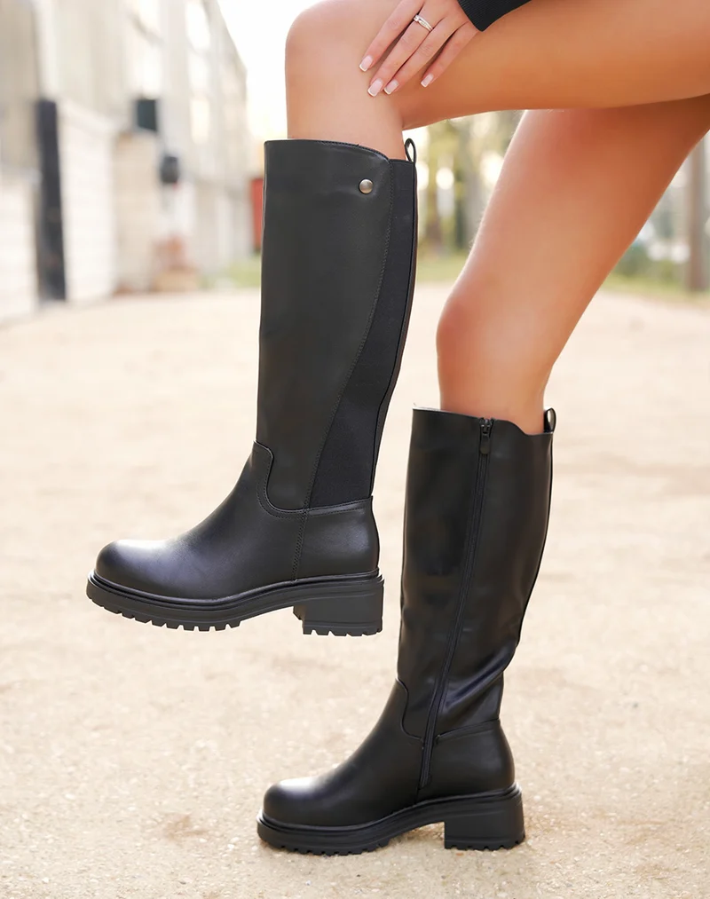 Bottes femme noires hautes à bout rond avec semelle crantée